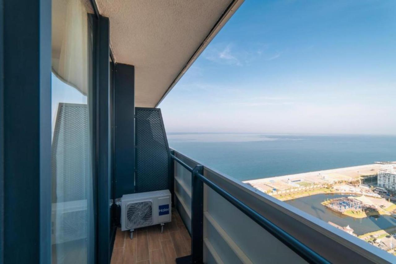 Appart hôtel Orbi Twin Towers With Sea View 5*