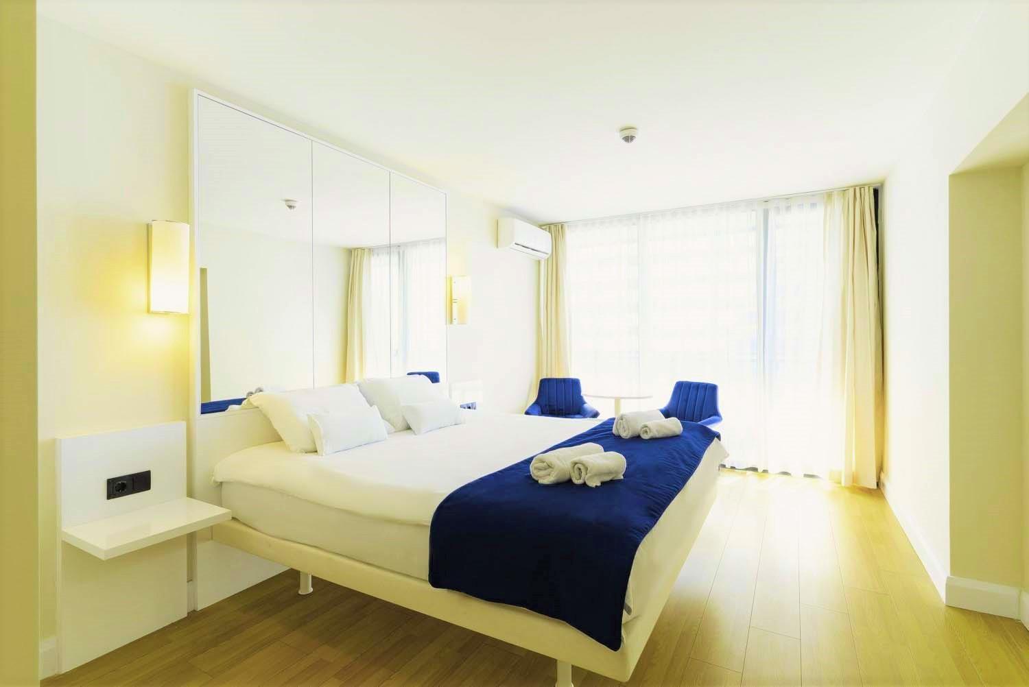 Orbi Twin Towers With Sea View 5* Batoumi