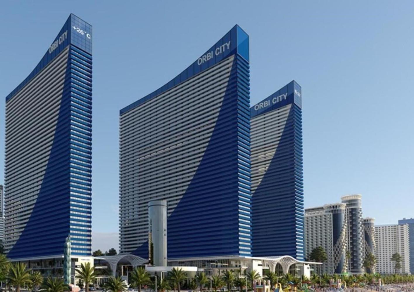 Orbi Twin Towers With Sea View 5*