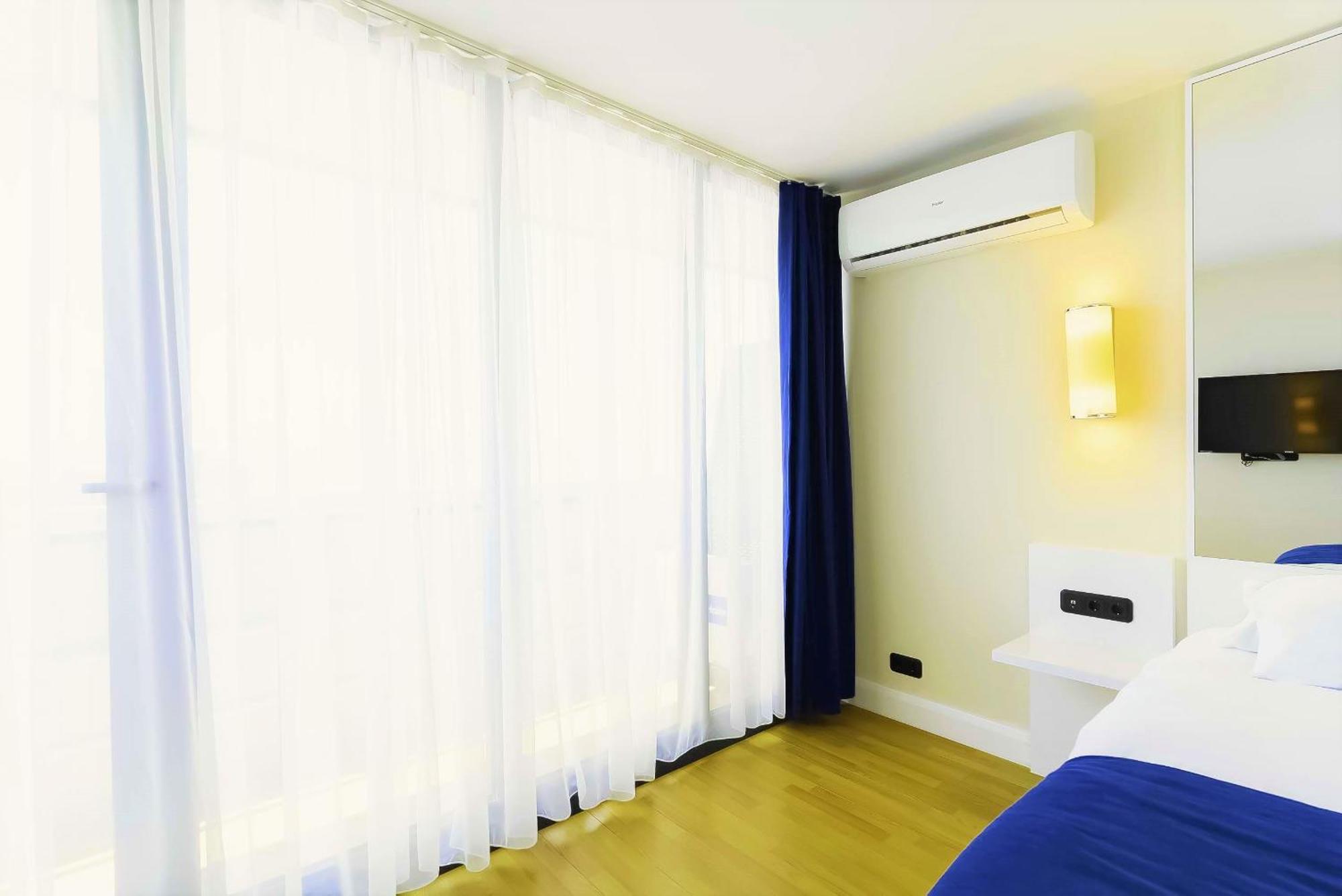 Appart hôtel Orbi Twin Towers With Sea View 5*
