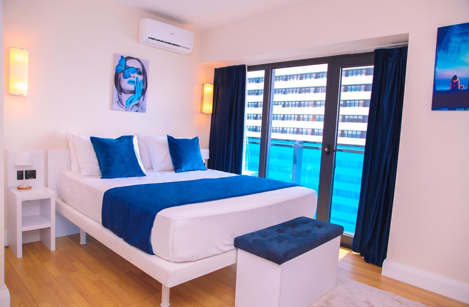 Orbi Twin Towers With Sea View 5* Batoumi