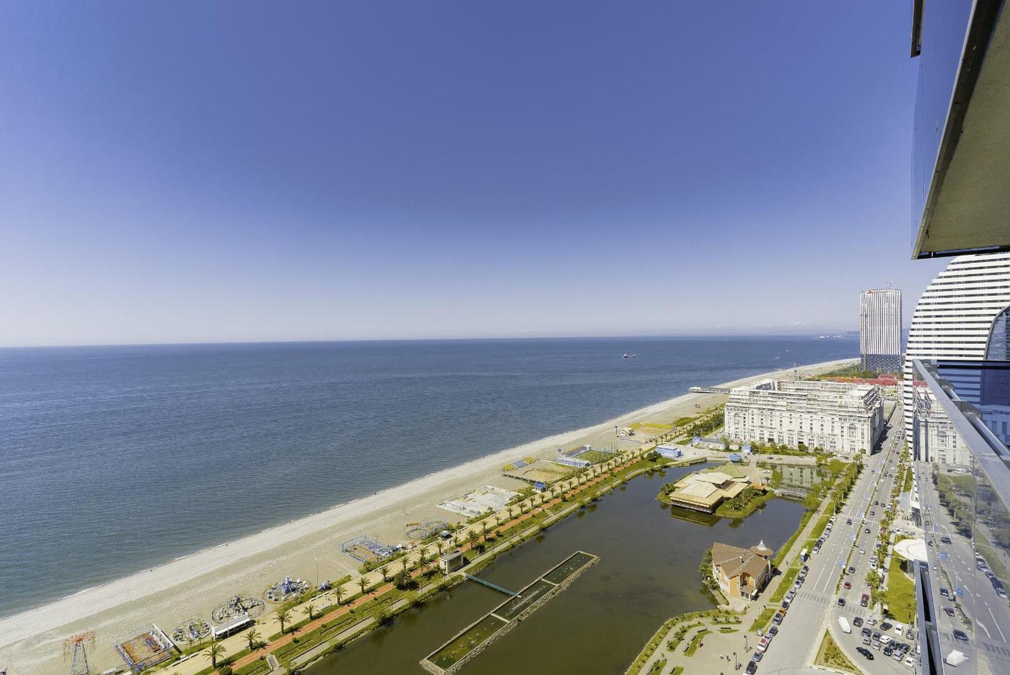 Appart hôtel Orbi Twin Towers With Sea View 5*