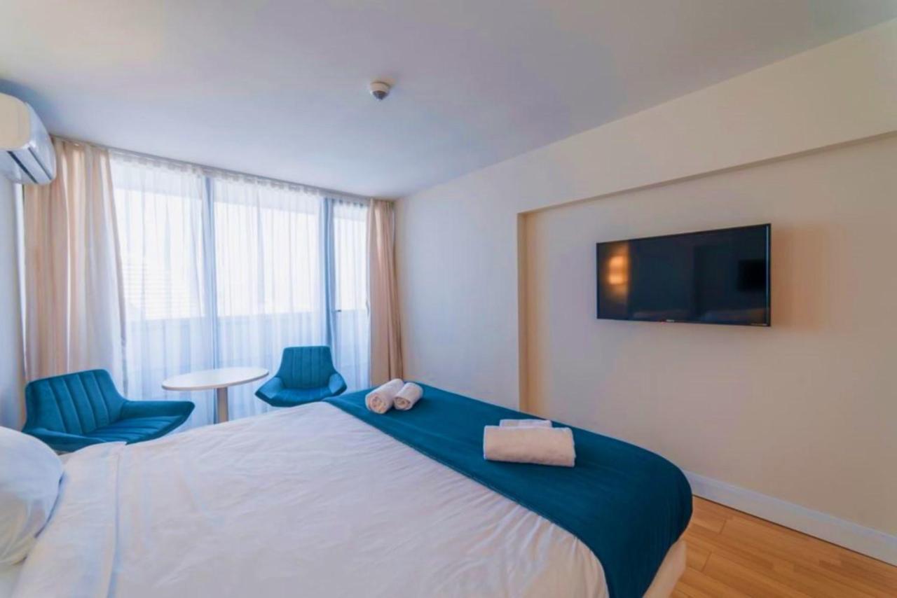 Orbi Twin Towers With Sea View 5* Batumi